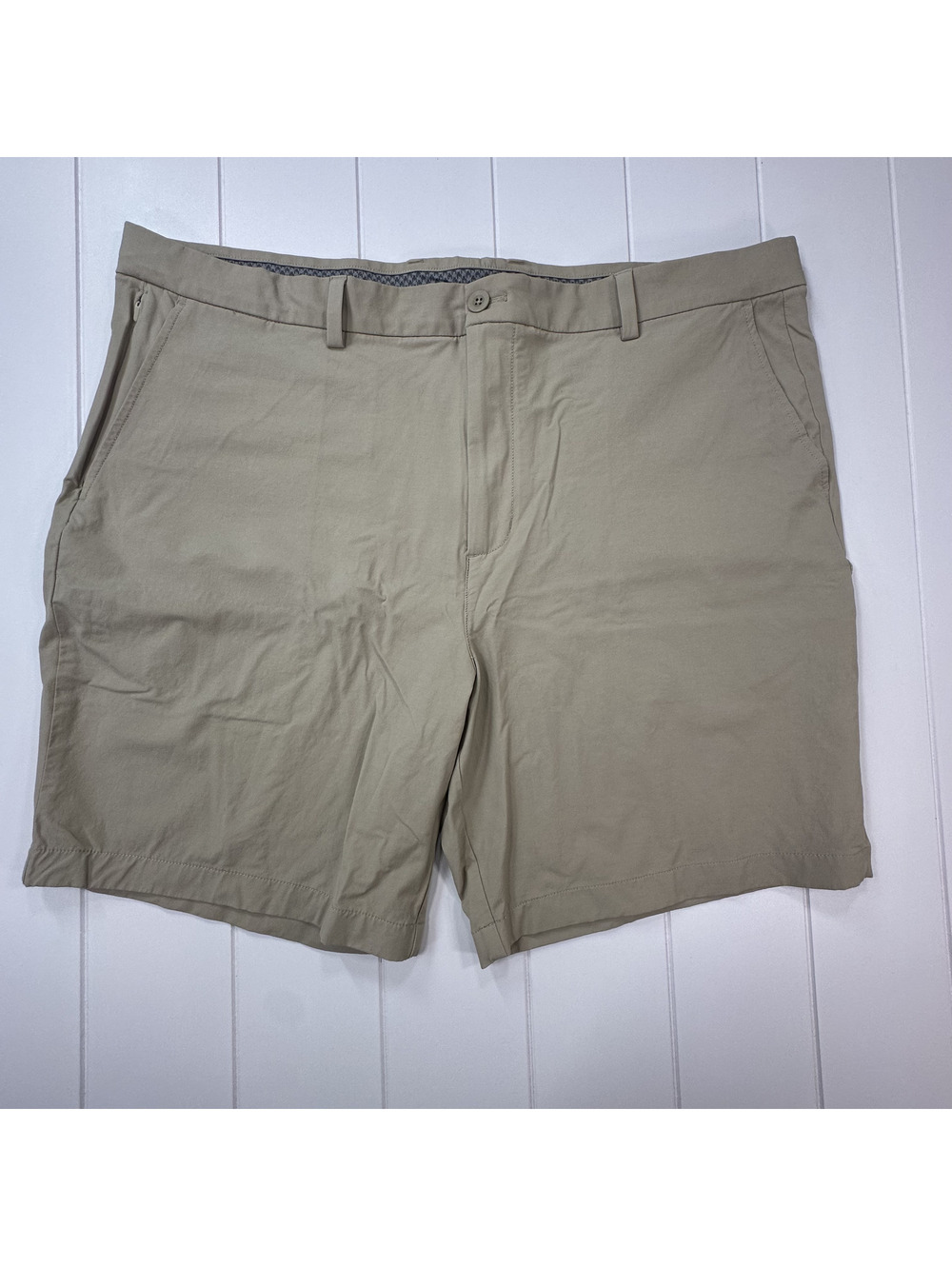 Vineyard Vines Stillwater Golf Shorts Size 40 Khaki Classic Fit